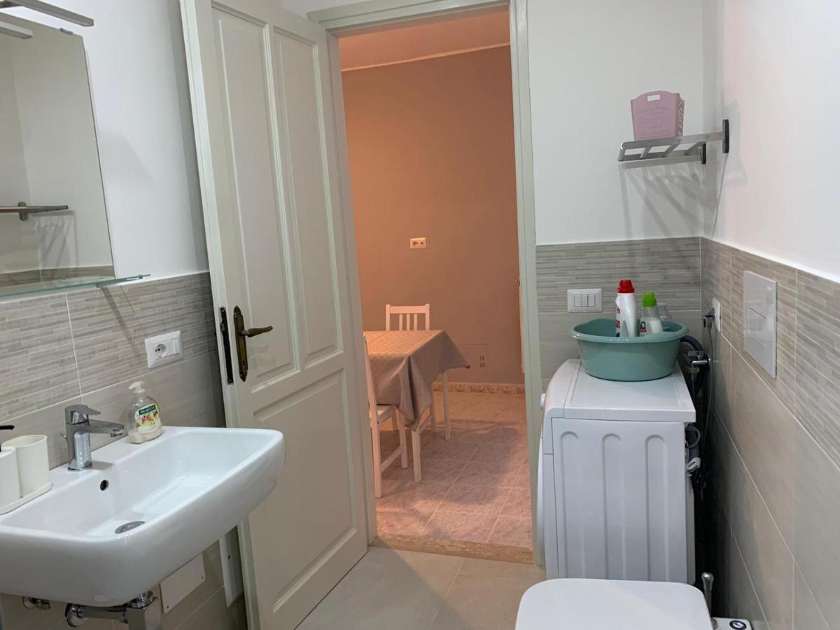Il Nido Delle Rondini Apartment Formia Exterior photo