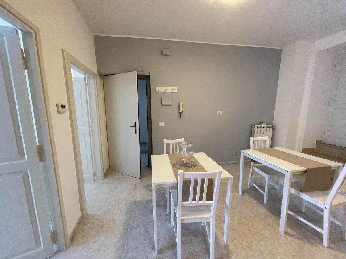 Il Nido Delle Rondini Apartment Formia Exterior photo
