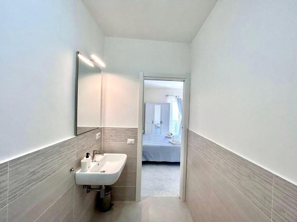 Il Nido Delle Rondini Apartment Formia Exterior photo